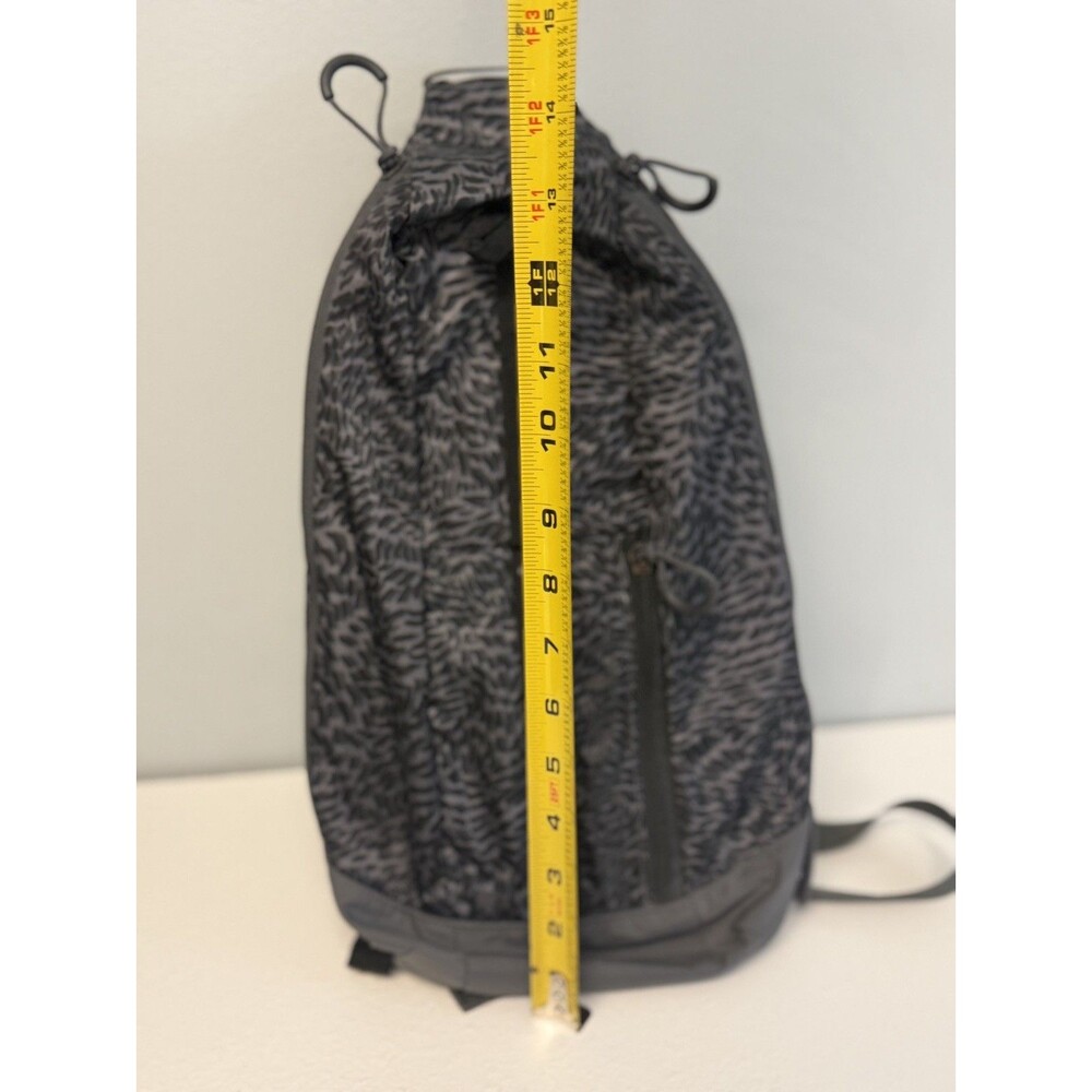 Merrell Sling Backpack Gray Black Pattern Single Strap Crossbody Bag Backpack - Picture 10 of 12